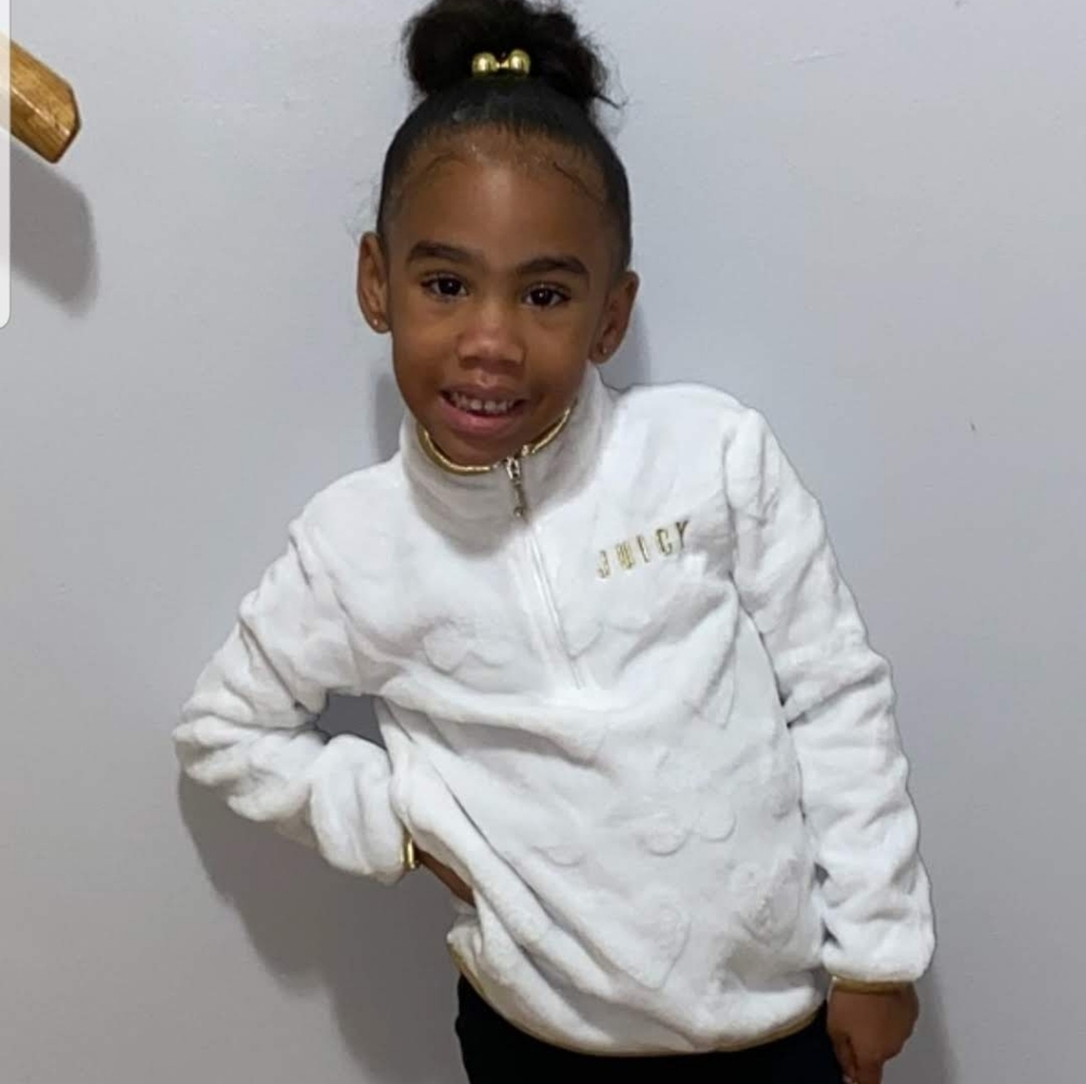 Meet your Posher Kenzie